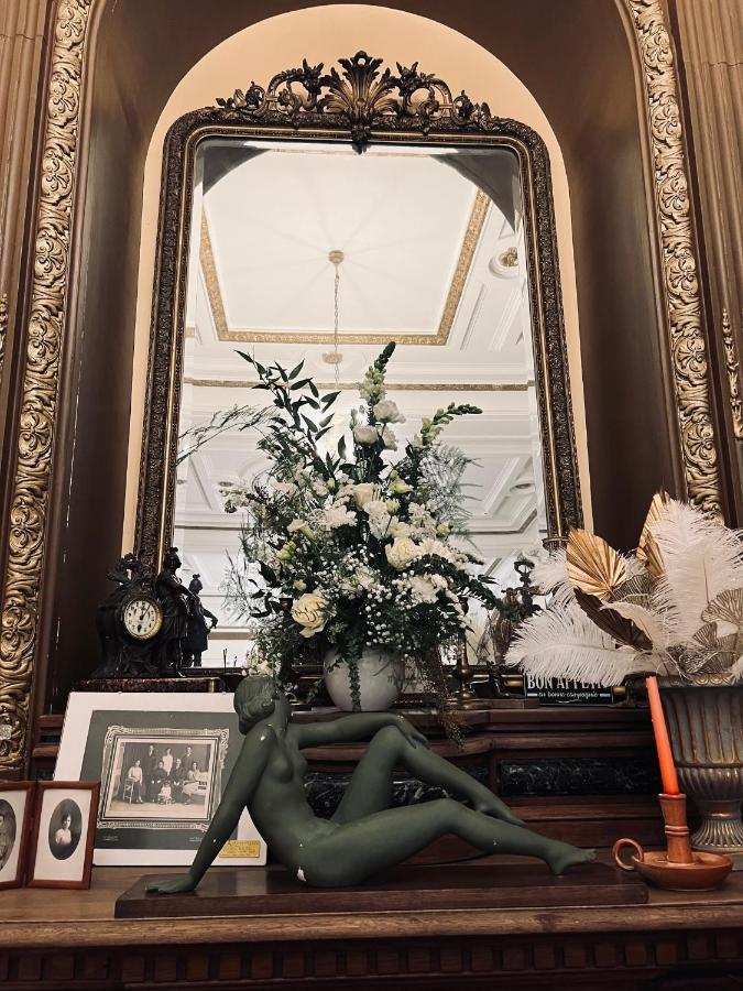 Couette-café Château De Crènille Chaumes-en-Brie
