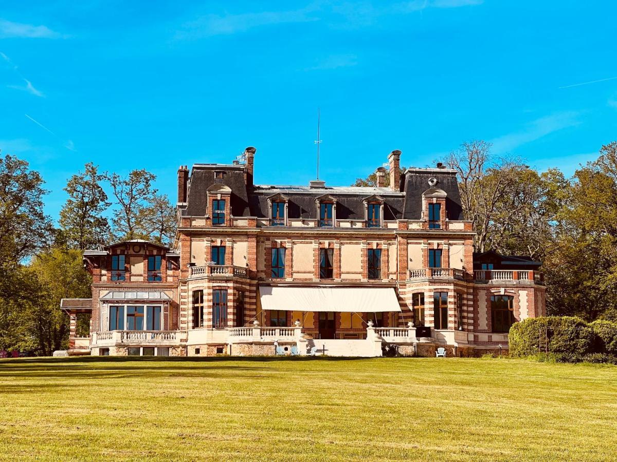Couette-café Château De Crènille Chaumes-en-Brie